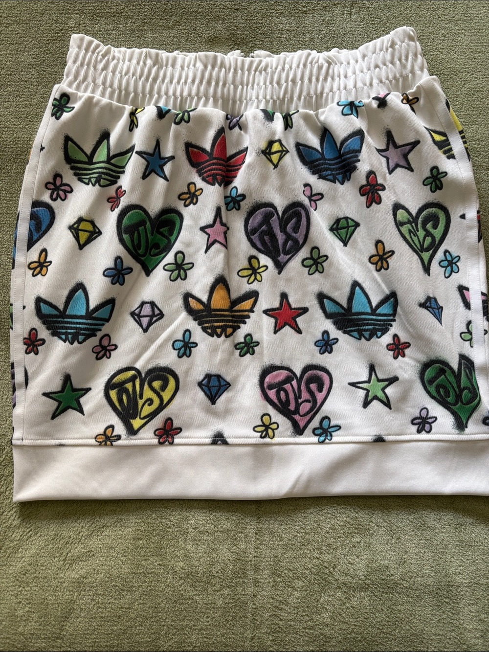Jeremy Scott Adidas graphic skirt.. brand new